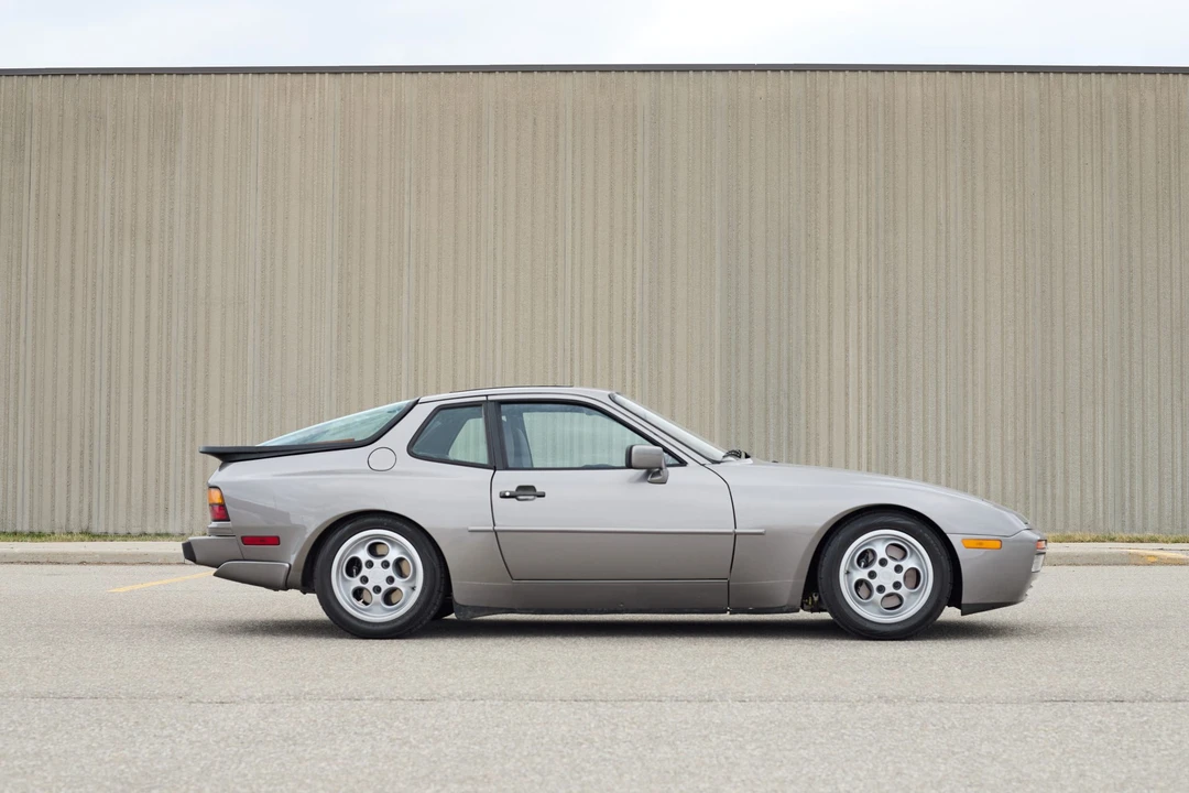 1987 Porsche 944 Turbo - Image 10 of 31