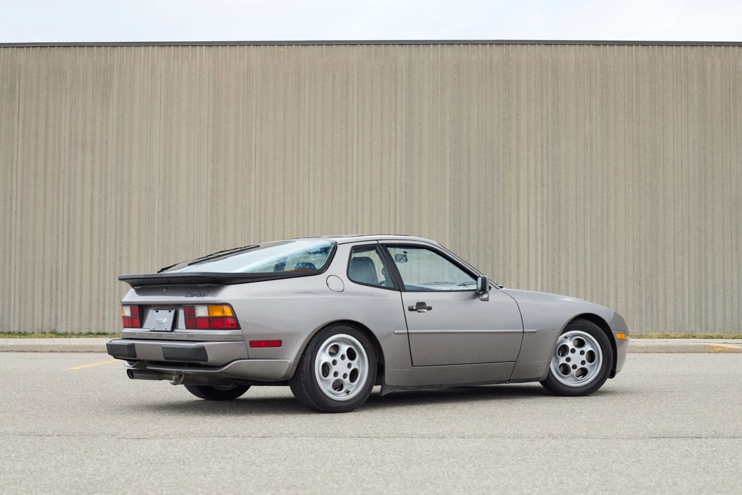 1987 Porsche 944 Turbo - Image 11 of 31