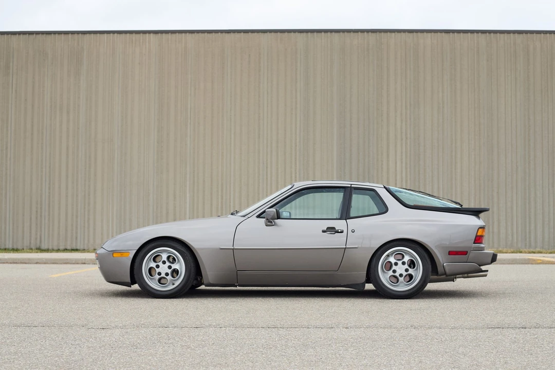 1987 Porsche 944 Turbo - Image 17 of 31