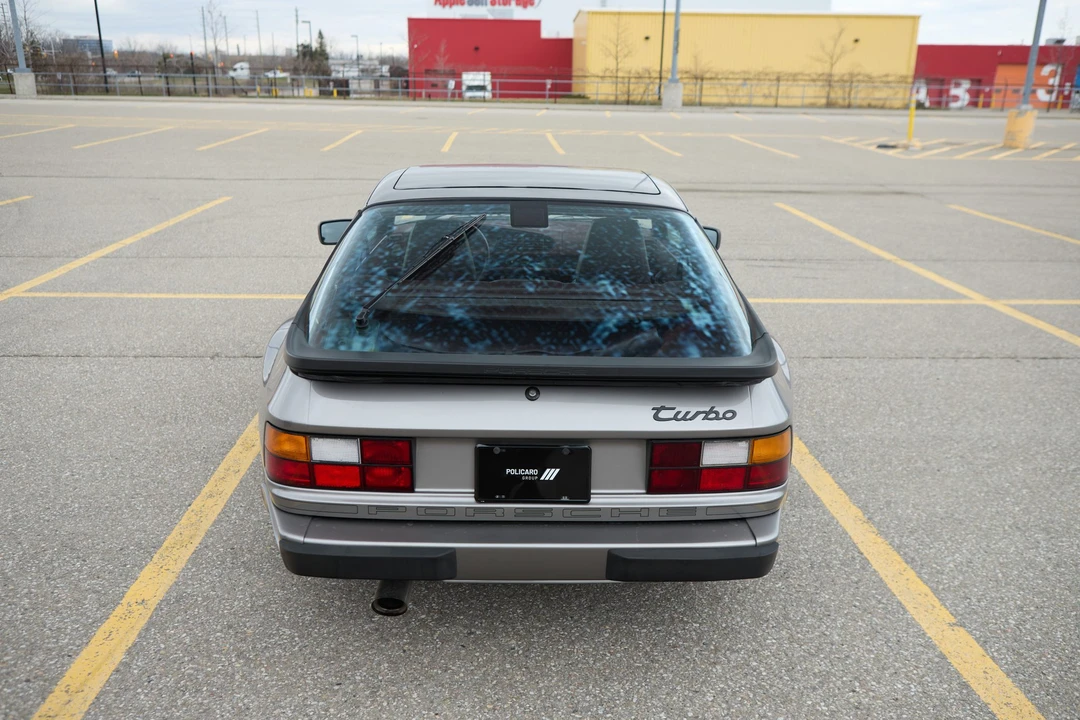 1987 Porsche 944 Turbo - Image 13 of 31