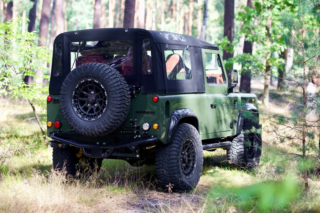 1999 Land Rover Defender 90 - Image 4 of 6