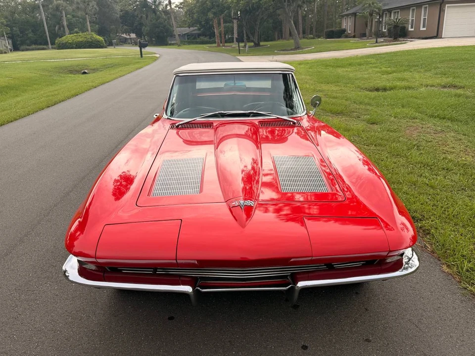 1963 Chevrolet Corvette C2 - Image 18 of 23