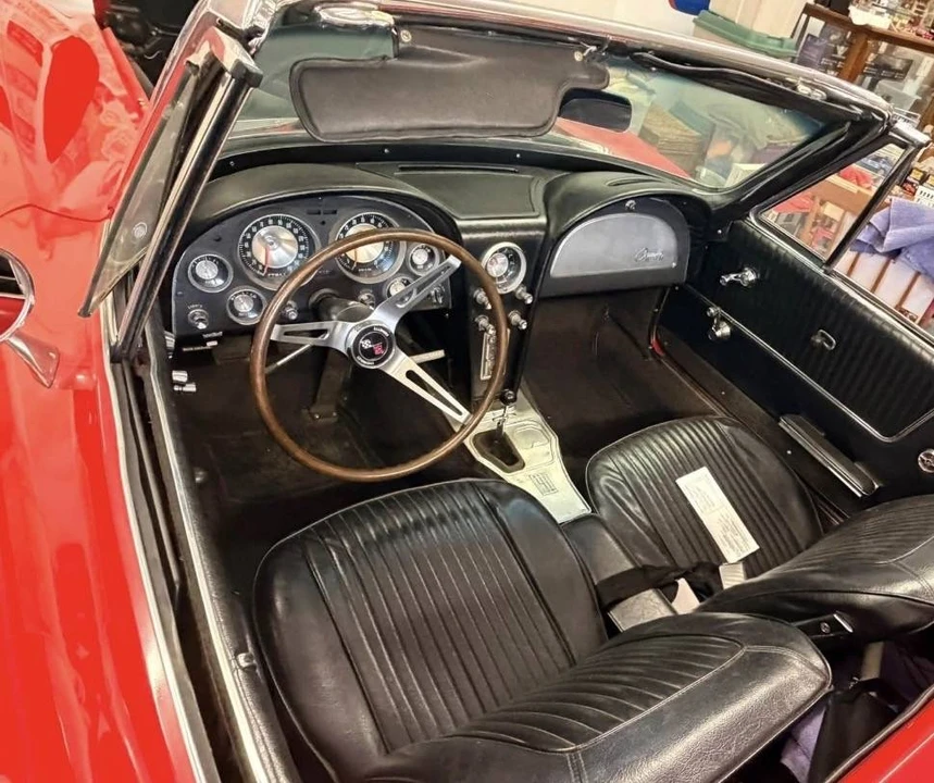 1963 Chevrolet Corvette C2 - Image 22 of 23