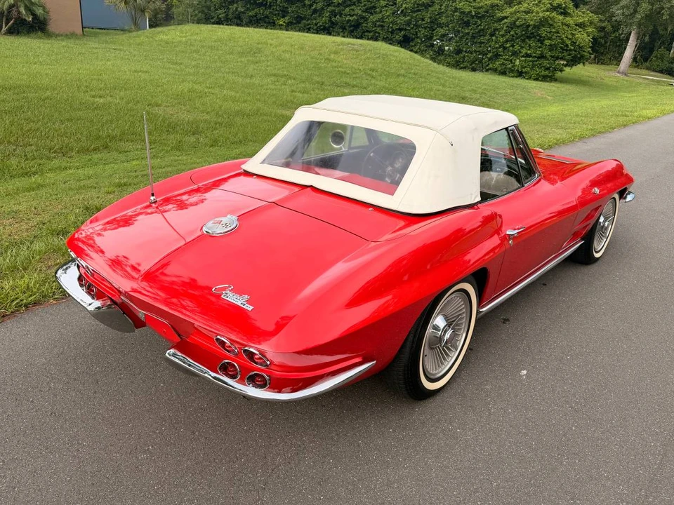 1963 Chevrolet Corvette C2 - Image 15 of 23