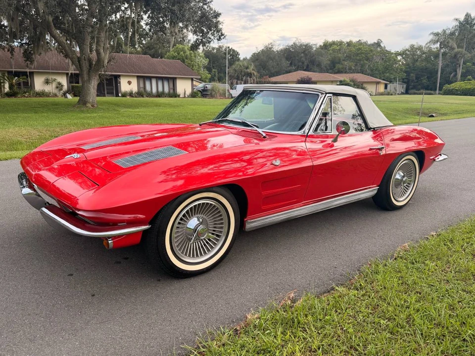 1963 Chevrolet Corvette C2 - Image 11 of 23