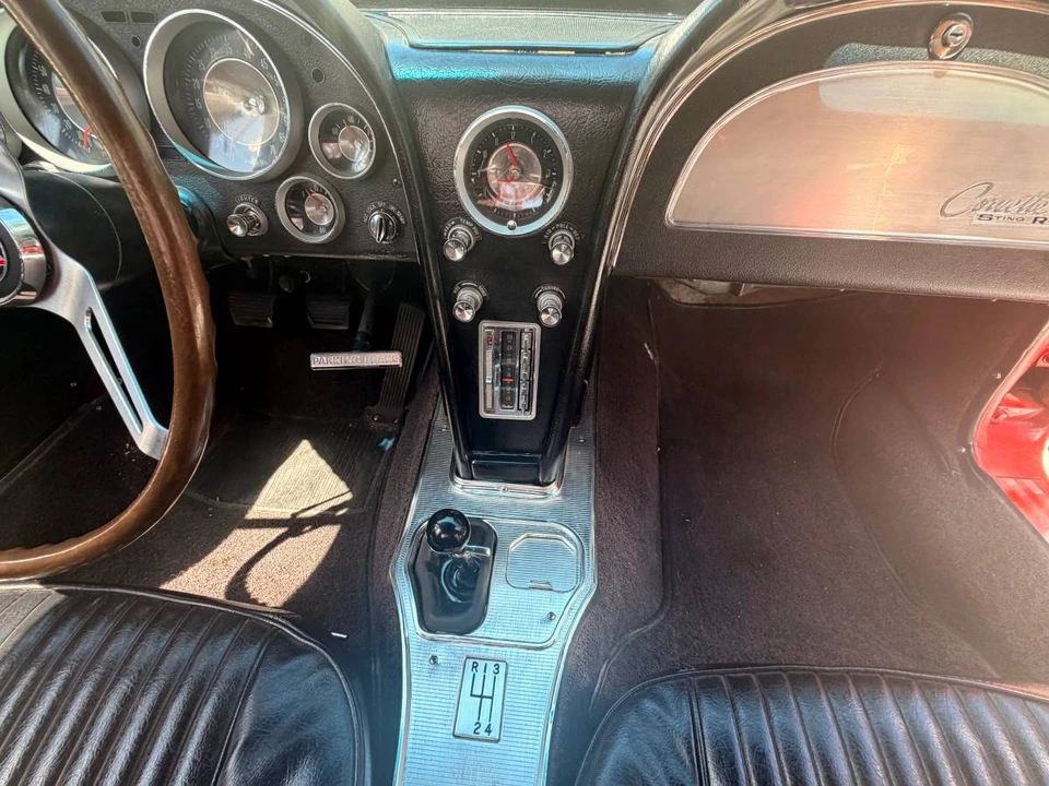 1963 Chevrolet Corvette C2 - Image 4 of 23