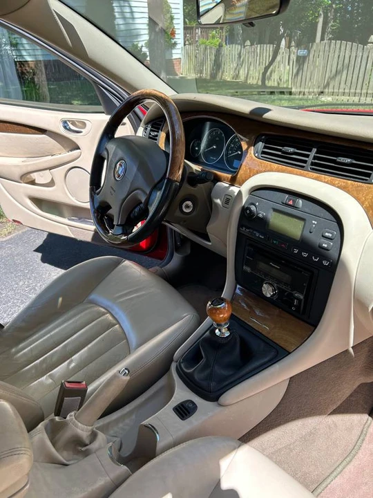 2002 Jaguar X-Type - Image 8 of 10