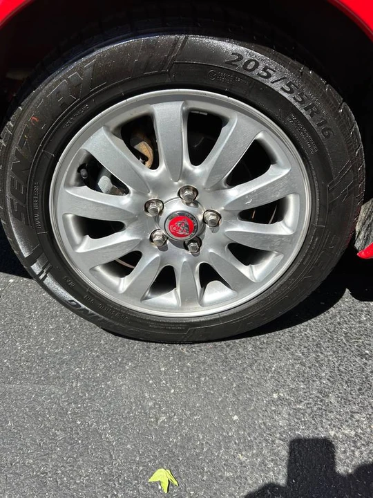 2002 Jaguar X-Type - Image 3 of 10