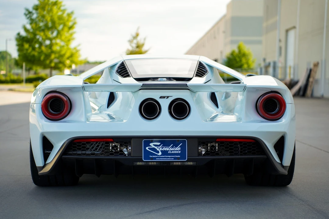 2017 Ford GT 2nd Gen - Image 17 of 31
