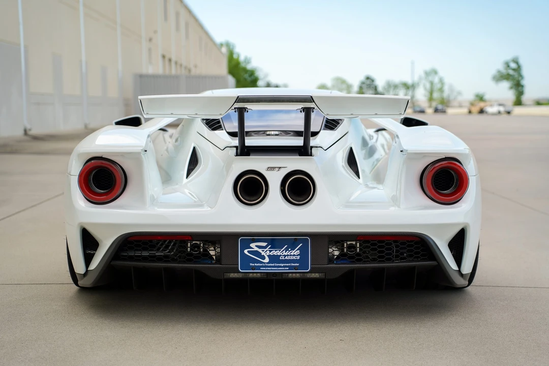 2017 Ford GT 2nd Gen - Image 16 of 31
