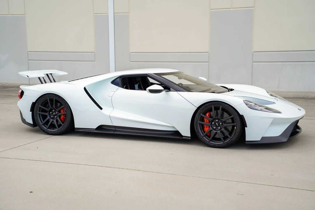 2017 Ford GT 2nd Gen - Image 12 of 31