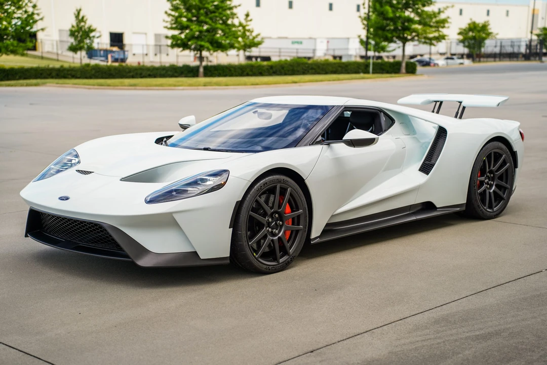 2017 Ford GT 2nd Gen - Image 3 of 31