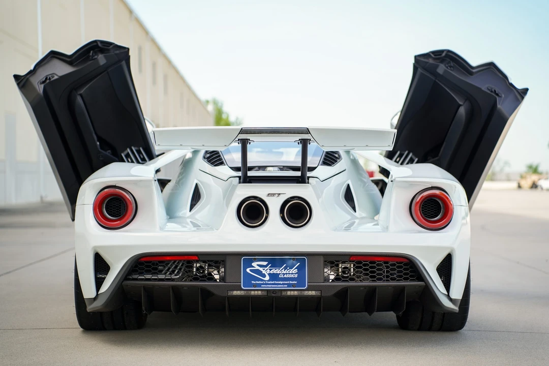 2017 Ford GT 2nd Gen - Image 19 of 31