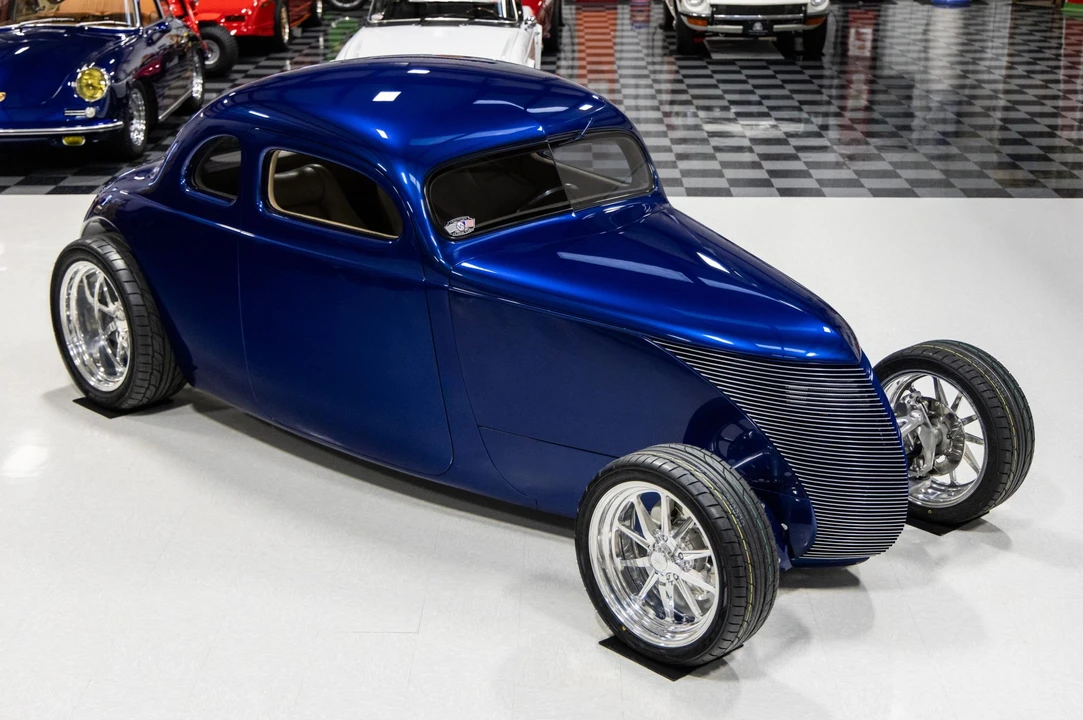1937 Ford Standard & Deluxe & Super Deluxe - Image 4 of 31
