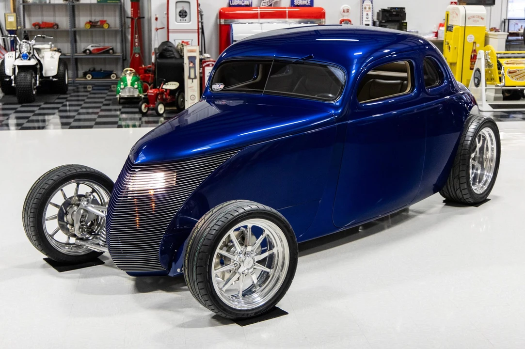 1937 Ford Standard & Deluxe & Super Deluxe - Image 5 of 31