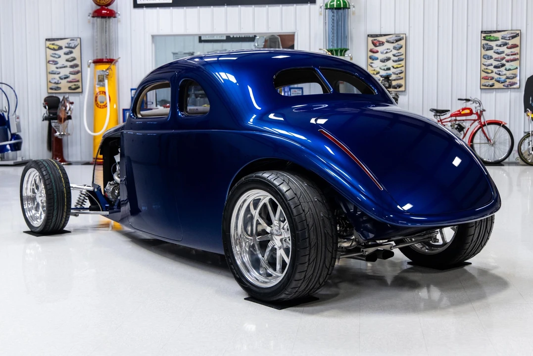 1937 Ford Standard & Deluxe & Super Deluxe - Image 10 of 31
