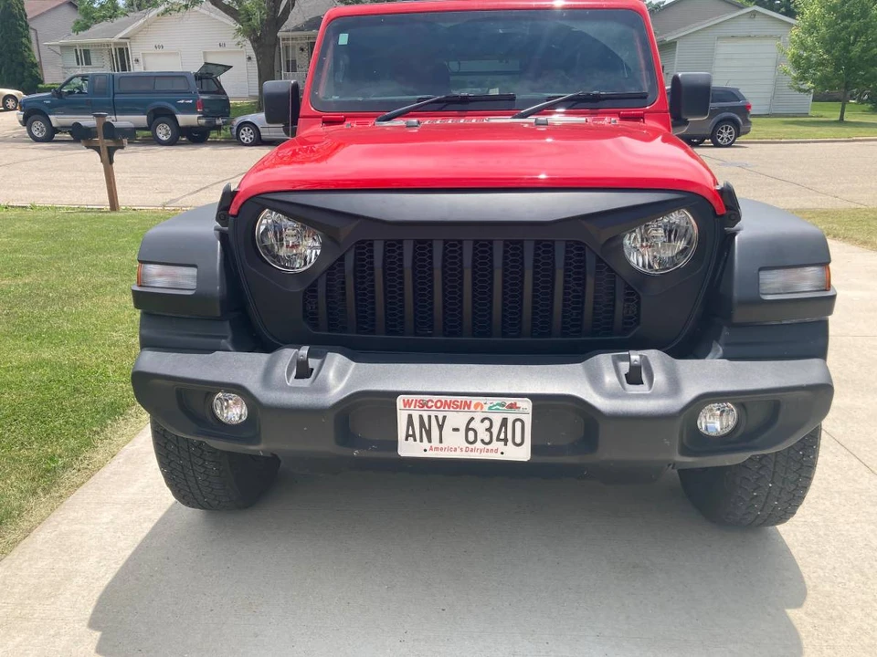 2023 Jeep JL Wrangler - Image 5 of 12