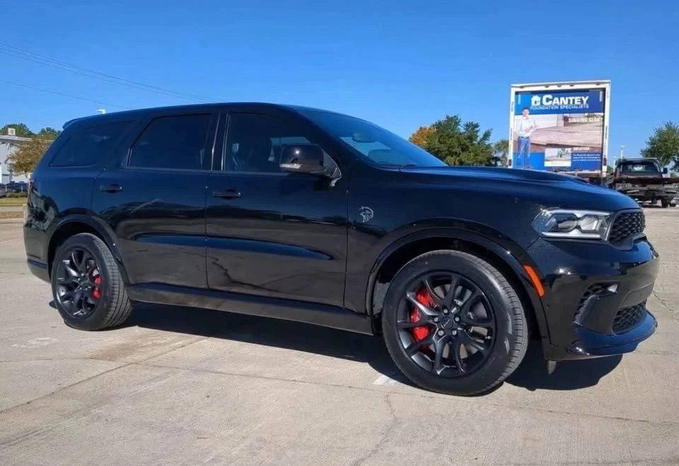 2025 Dodge Durango SRT Hellcat 3rd Gen - Image 3 of 3