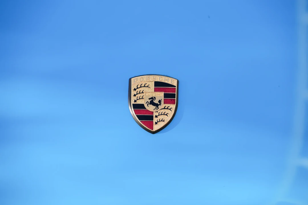 1994 Porsche 964 Carrera - Image 24 of 31