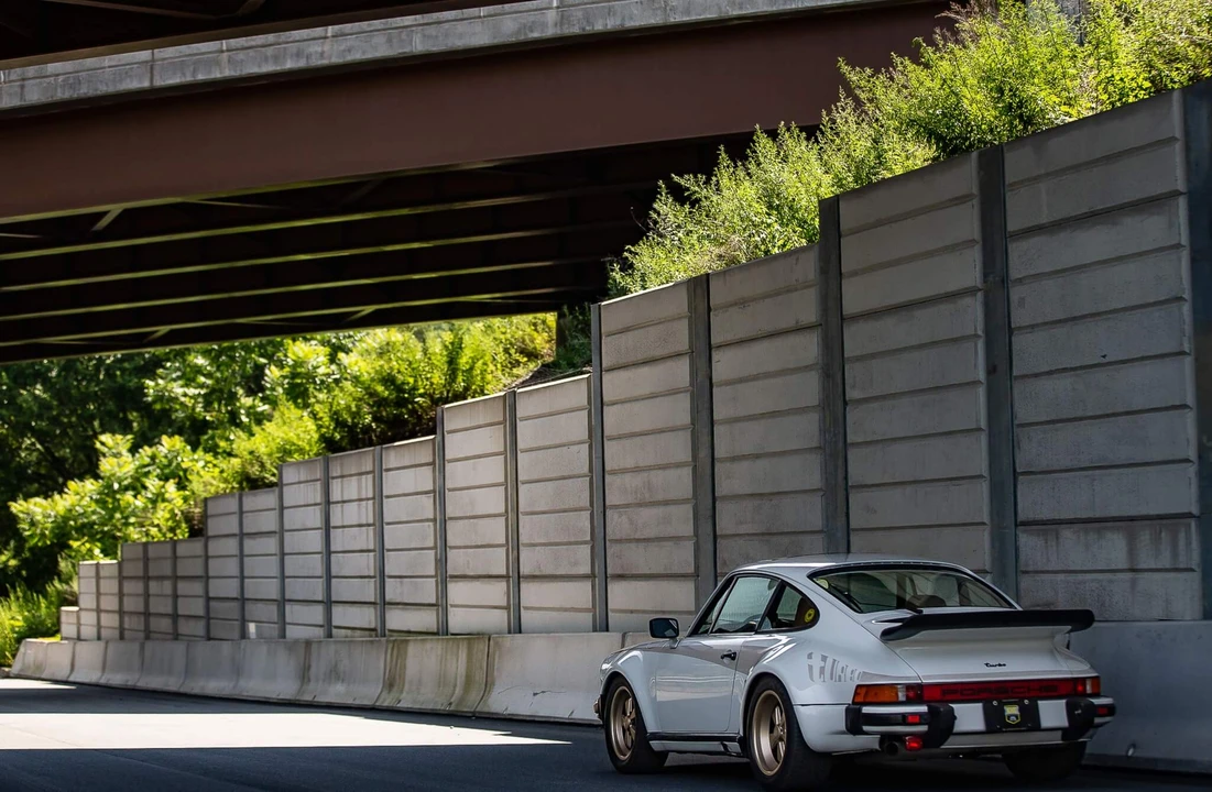 1976 Porsche 930 Turbo - Image 24 of 31