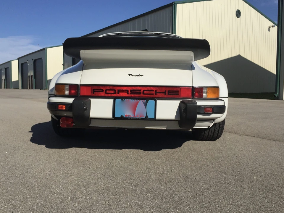 1976 Porsche 930 Turbo - Image 17 of 31