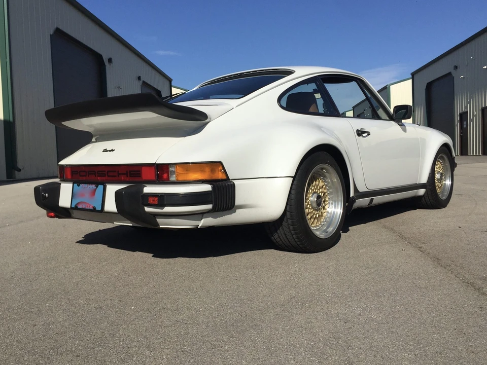 1976 Porsche 930 Turbo - Image 8 of 31