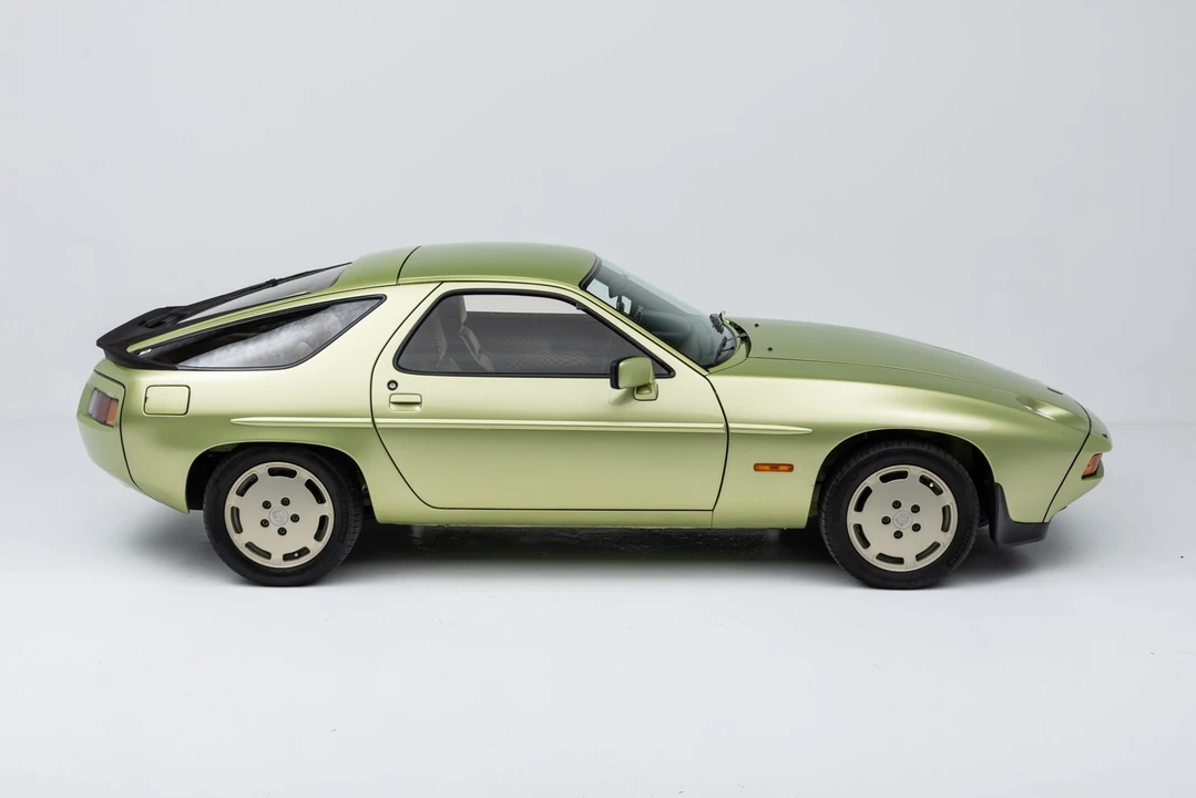 1980 Porsche 928 S - Image 15 of 31