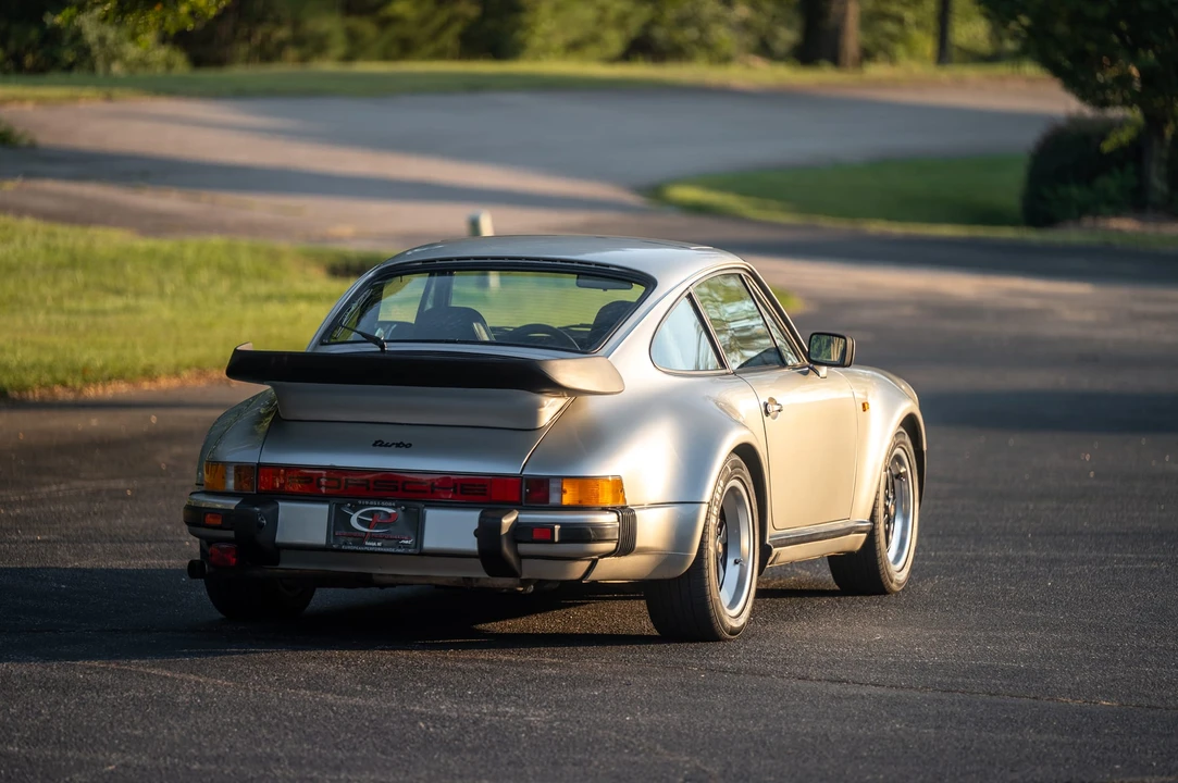 1982 Porsche 930 Turbo - Image 13 of 31