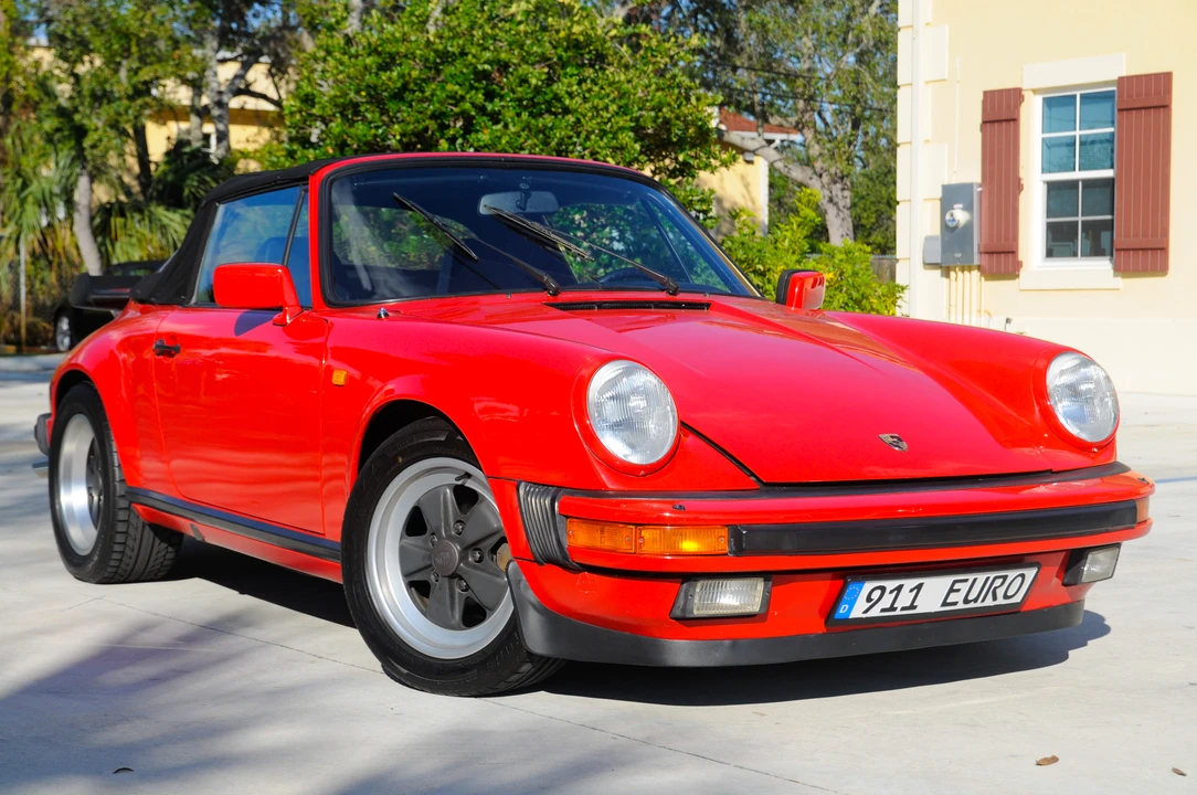 1984 Porsche 911 Carrera 3.2 - Image 16 of 31