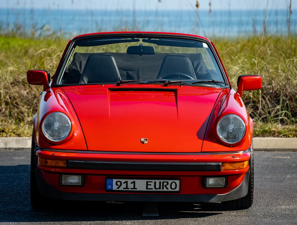 1984 Porsche 911 Carrera 3.2 - Image 11 of 31