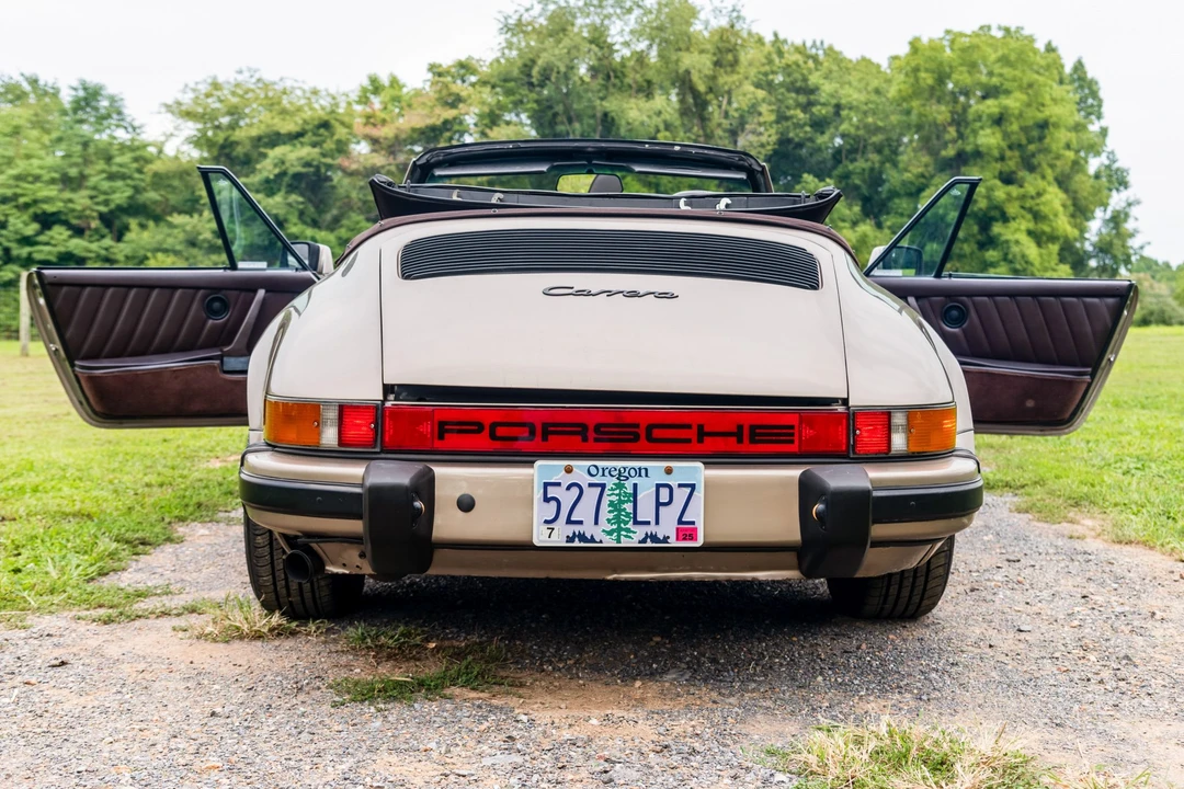 1984 Porsche 911 Carrera 3.2 - Image 22 of 31