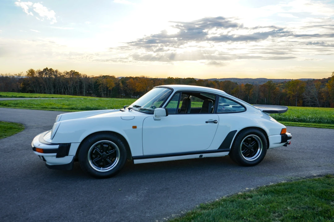1984 Porsche 911 Carrera 3.2 - Image 10 of 31