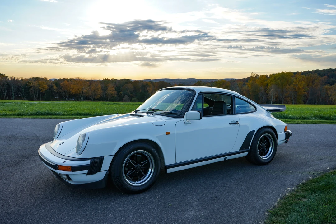 1984 Porsche 911 Carrera 3.2 - Image 9 of 31