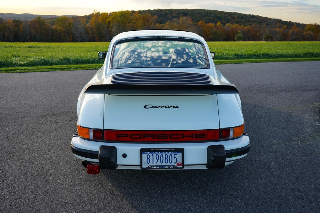 1984 Porsche 911 Carrera 3.2 - Image 25 of 31