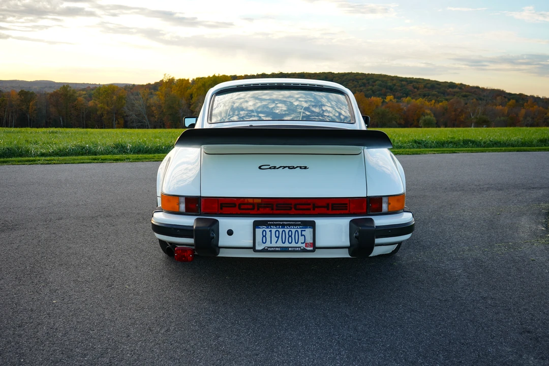 1984 Porsche 911 Carrera 3.2 - Image 27 of 31