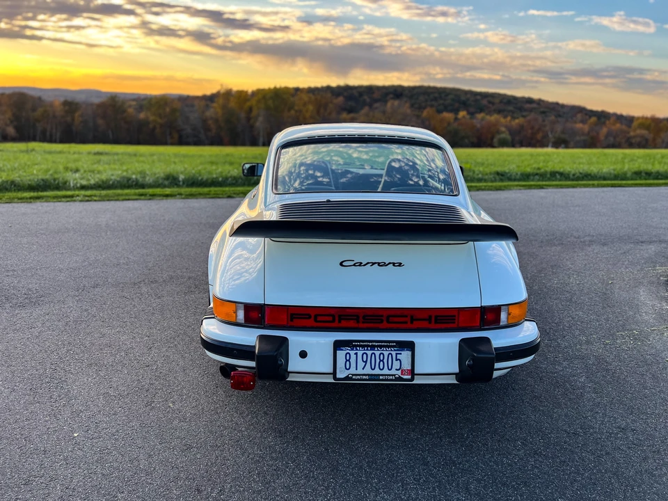 1984 Porsche 911 Carrera 3.2 - Image 24 of 31