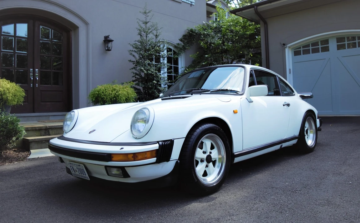 1984 Porsche 911 Carrera 3.2 - Image 20 of 31