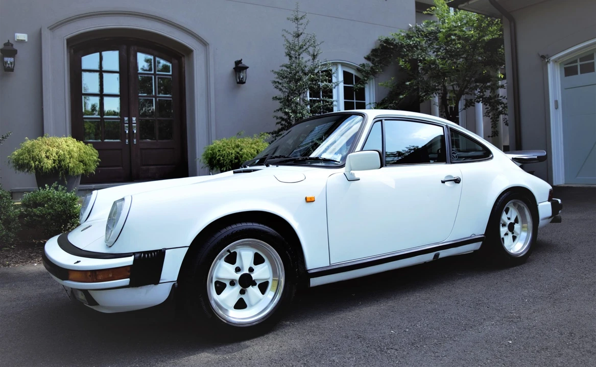 1984 Porsche 911 Carrera 3.2 - Image 19 of 31