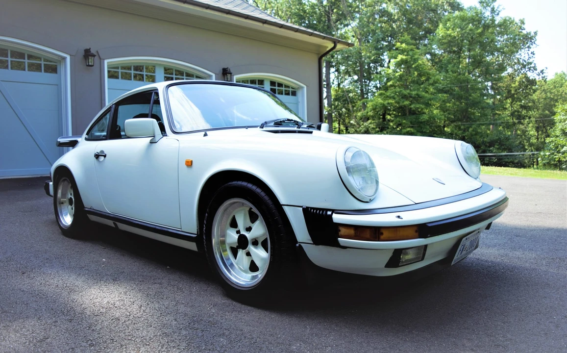 1984 Porsche 911 Carrera 3.2 - Image 3 of 31