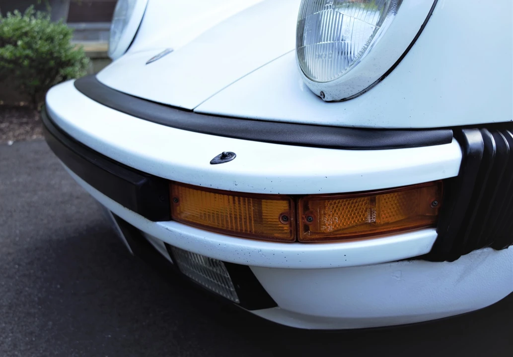 1984 Porsche 911 Carrera 3.2 - Image 30 of 31