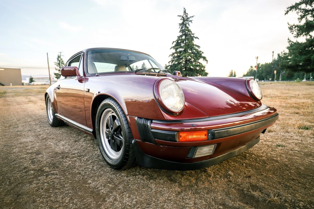 1984 Porsche 911 Carrera 3.2 - Image 16 of 31