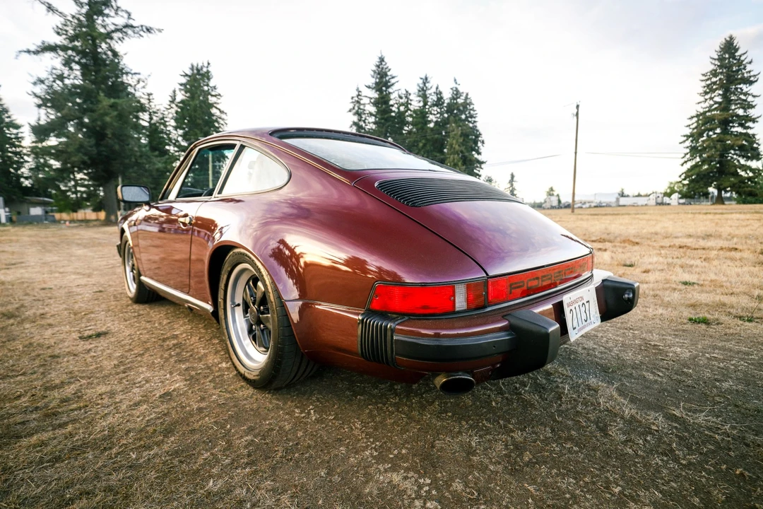1984 Porsche 911 Carrera 3.2 - Image 8 of 31
