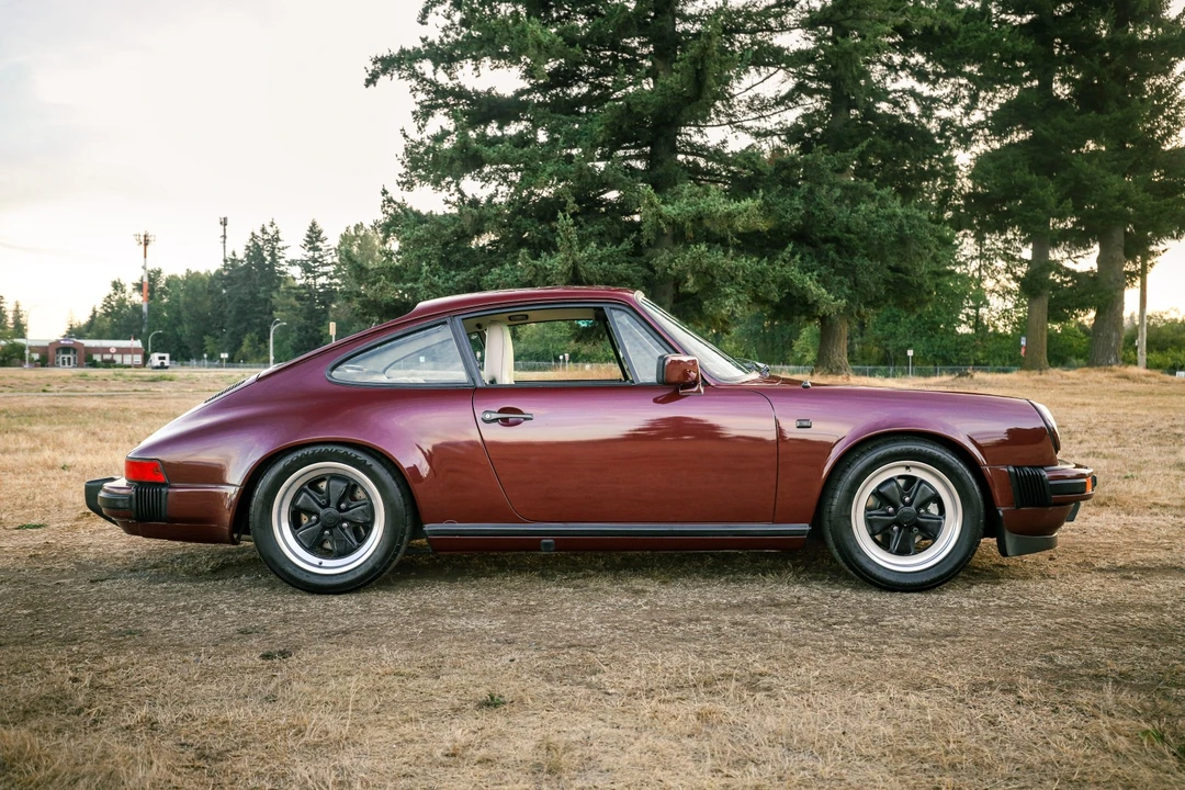 1984 Porsche 911 Carrera 3.2 - Image 13 of 31