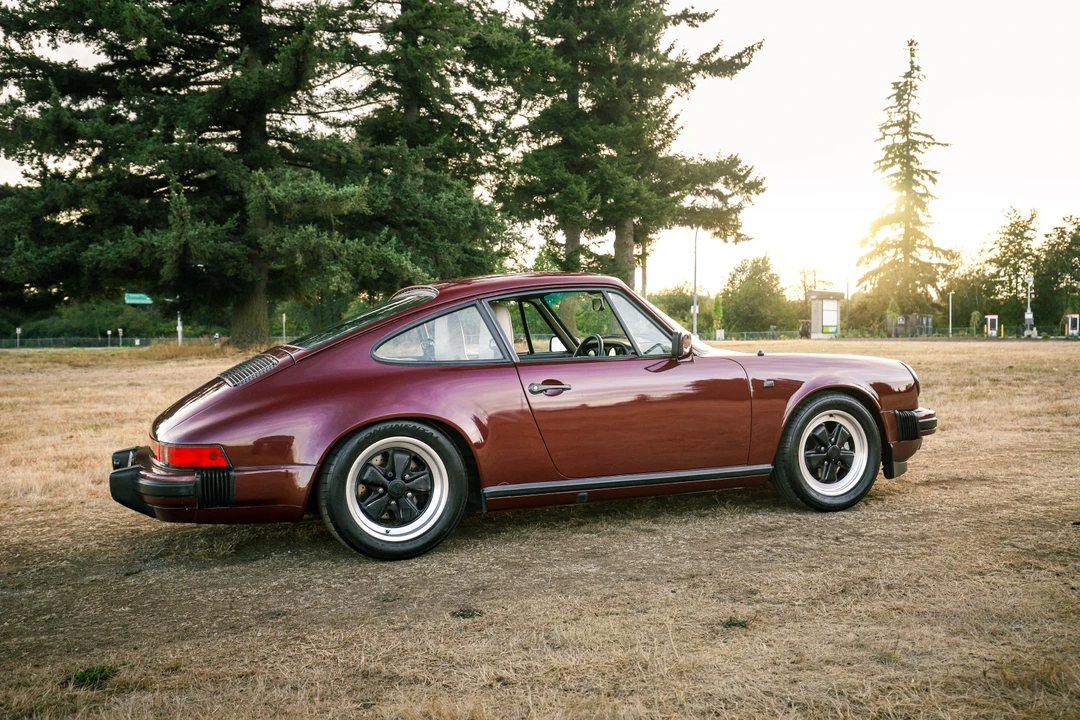 1984 Porsche 911 Carrera 3.2 - Image 12 of 31