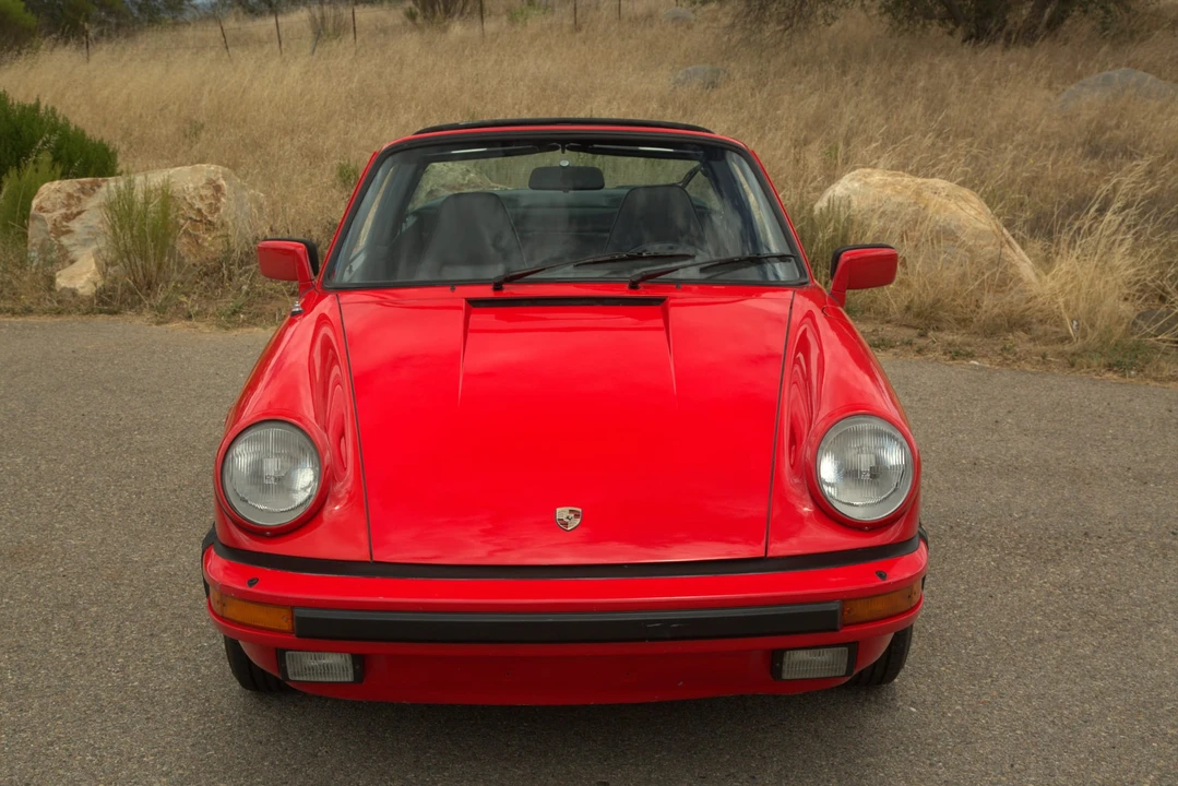 1984 Porsche 911 Carrera 3.2 - Image 17 of 31