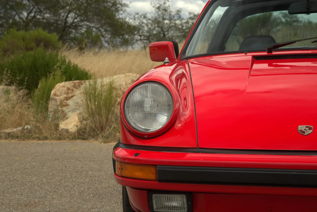 1984 Porsche 911 Carrera 3.2 - Image 20 of 31