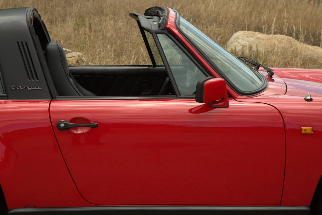 1984 Porsche 911 Carrera 3.2 - Image 30 of 31