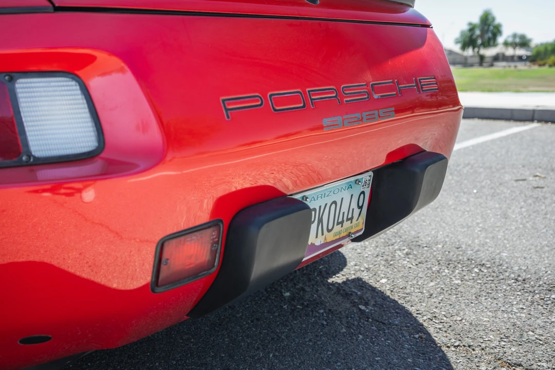 1984 Porsche 928 S - Image 22 of 31