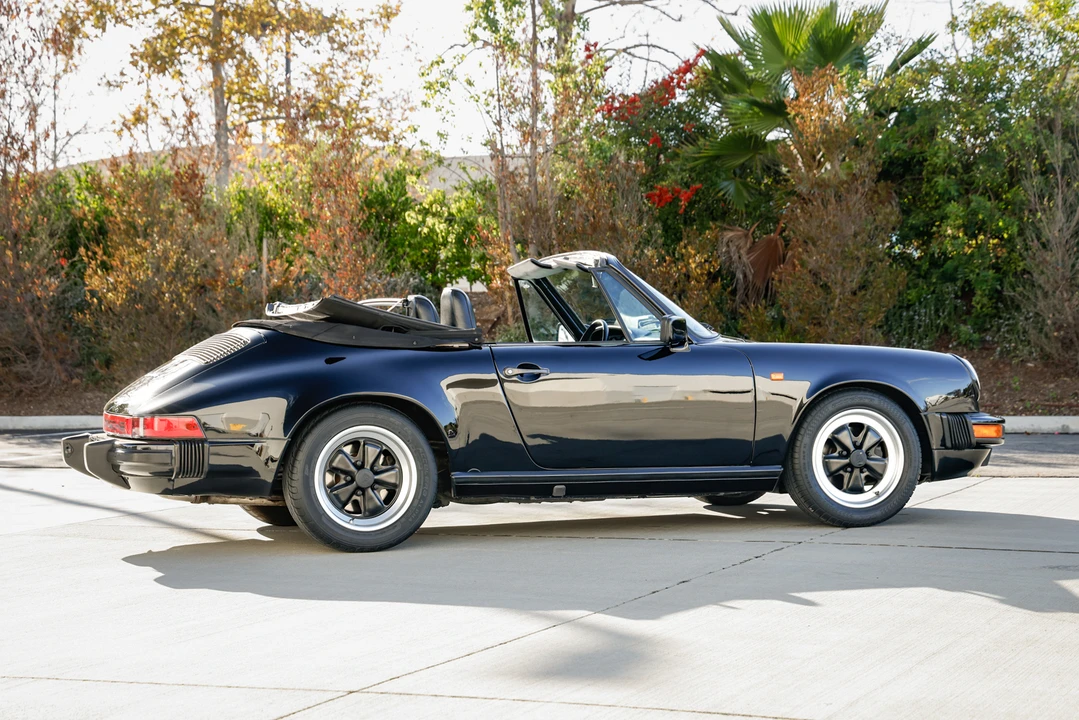 1985 Porsche 911 Carrera 3.2 - Image 12 of 31