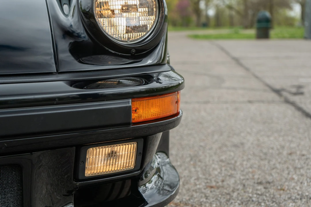 1985 Porsche 911 Carrera 3.2 - Image 15 of 31